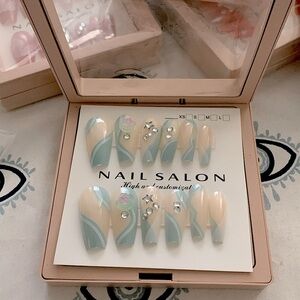 Gorgeous Customization design press on nails set
